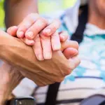 Assistenza anziani: un mestiere ricercato e onorevole