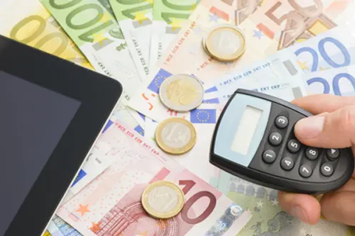 Prestiti sul web: chi può ottenerli e come richiederli?